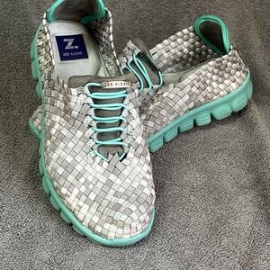 Alexis Women's Woven Sneakers - Gray and Teal